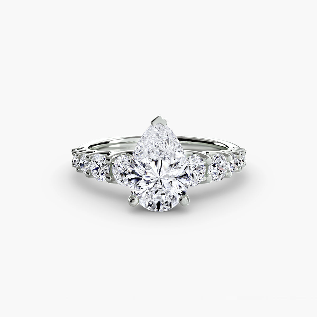The Graduated Accent Ring Setting