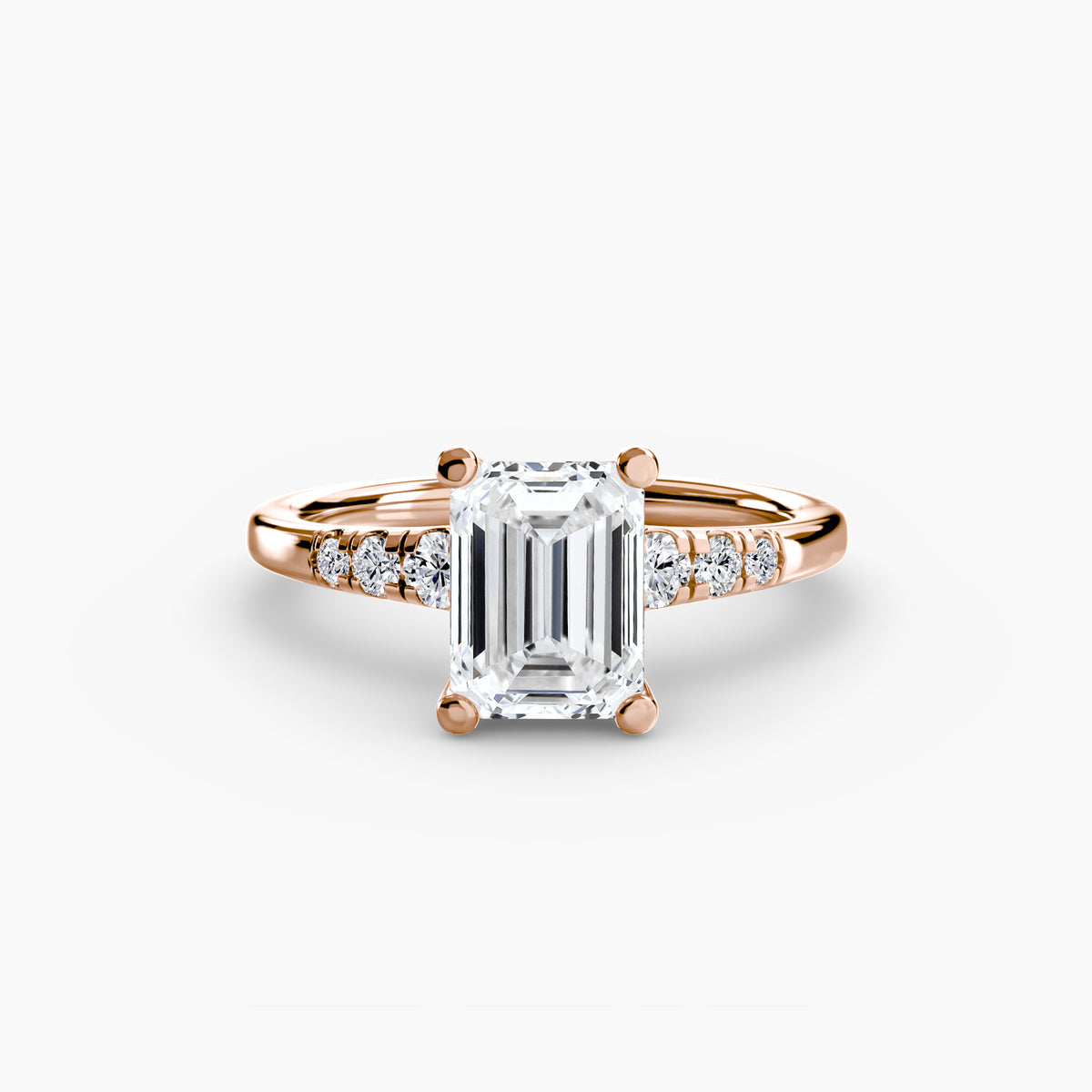 Solitaire with Shoulder Accents Setting