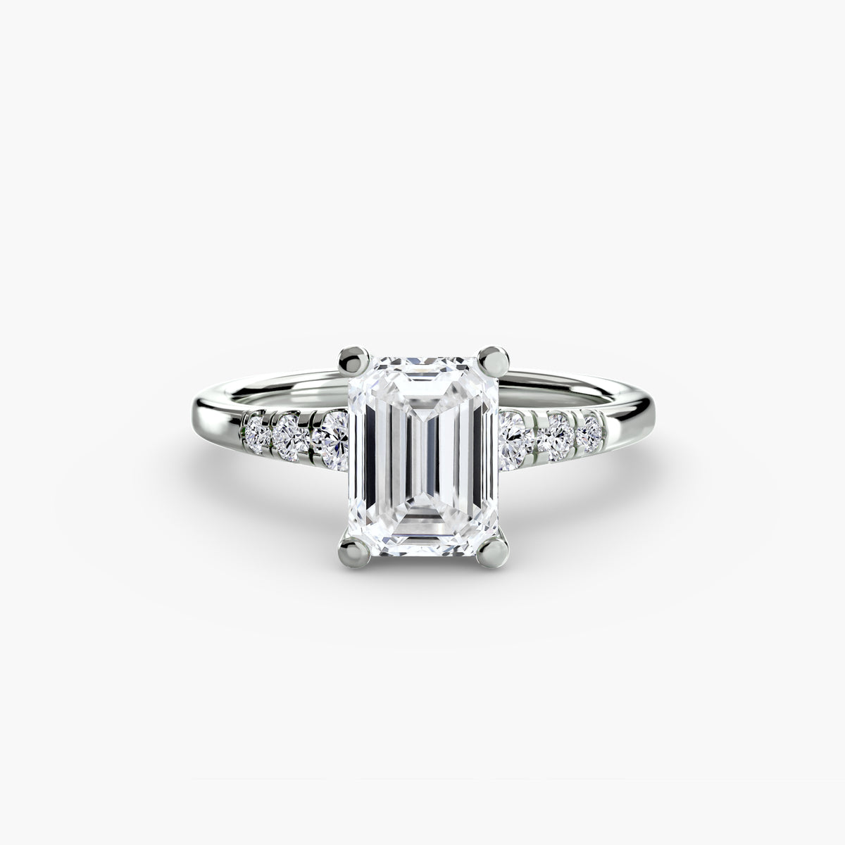 Solitaire with Shoulder Accents Setting
