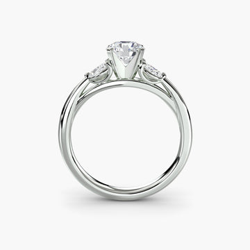 The Noémie Celestial Cluster Ring Setting